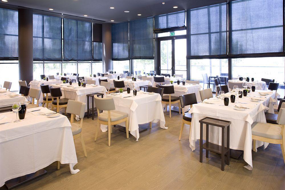 Melia Braga Hotel & Spa Ресторан фото Restaurant